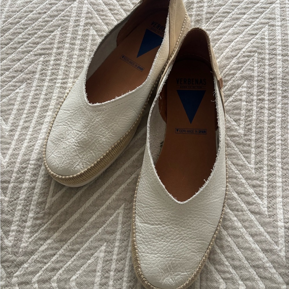 Women's White Leather Flats